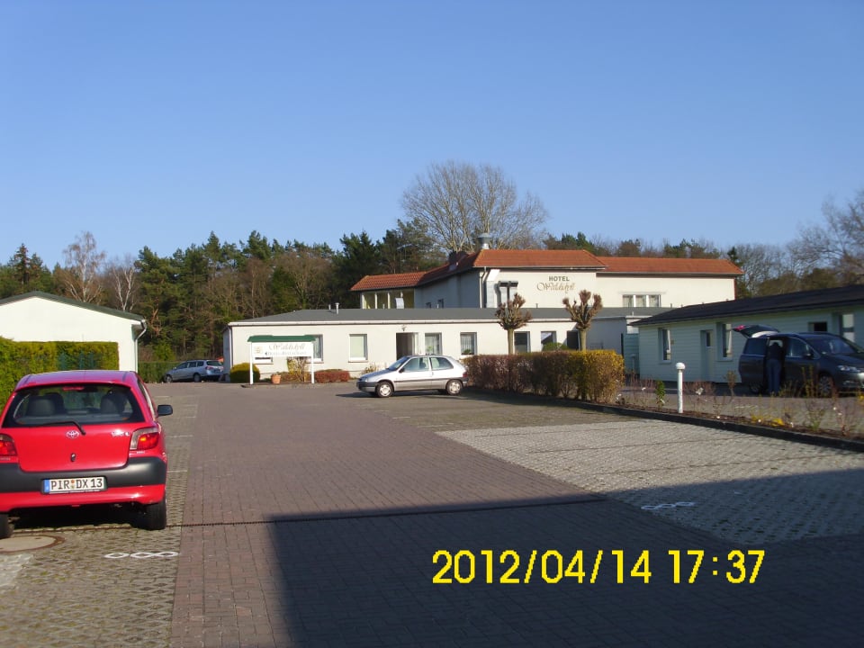Hotelparkplatz Hotel Waldidyll
