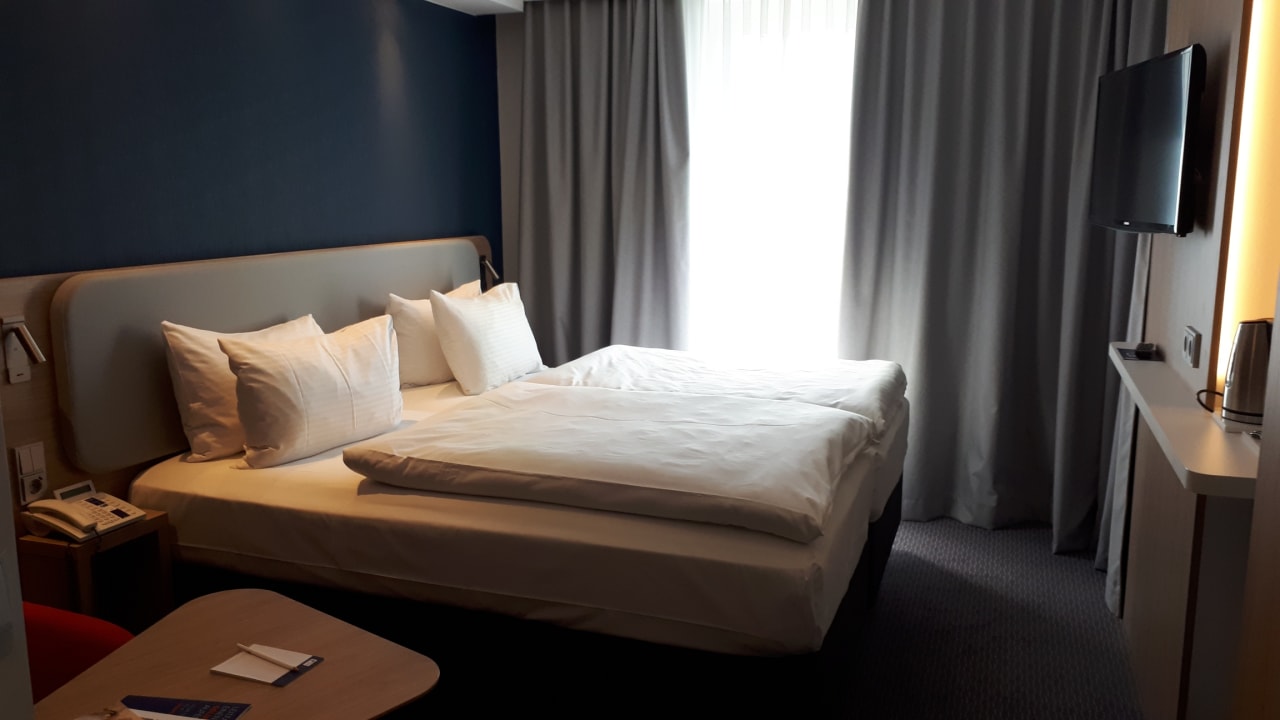 Zimmer Holiday Inn Express Baden-Baden