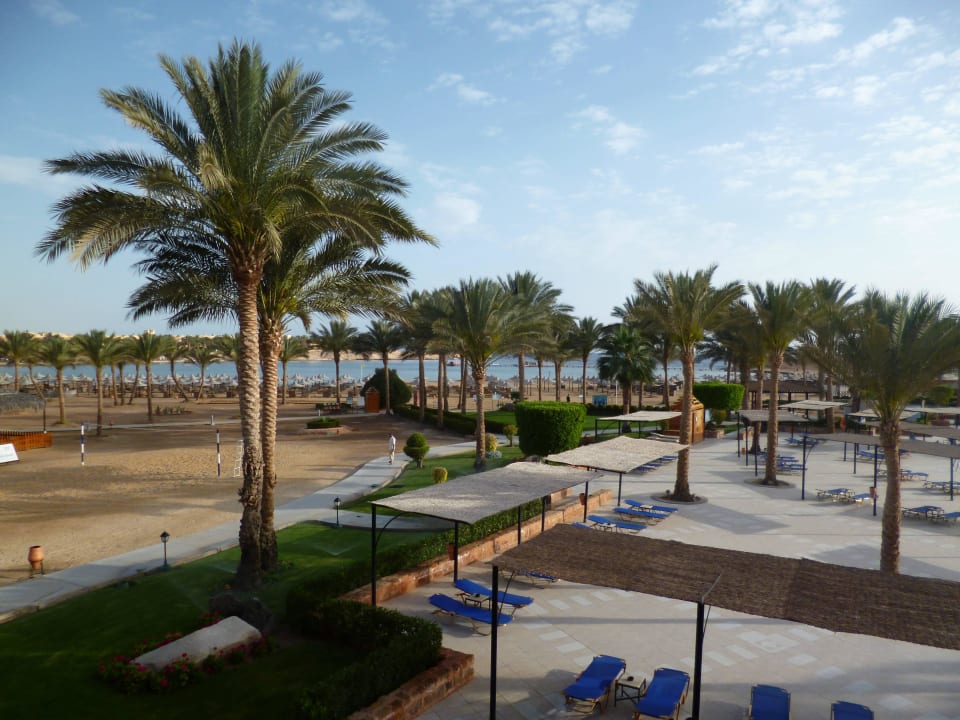 Beim Frühstück Jaz Solaya