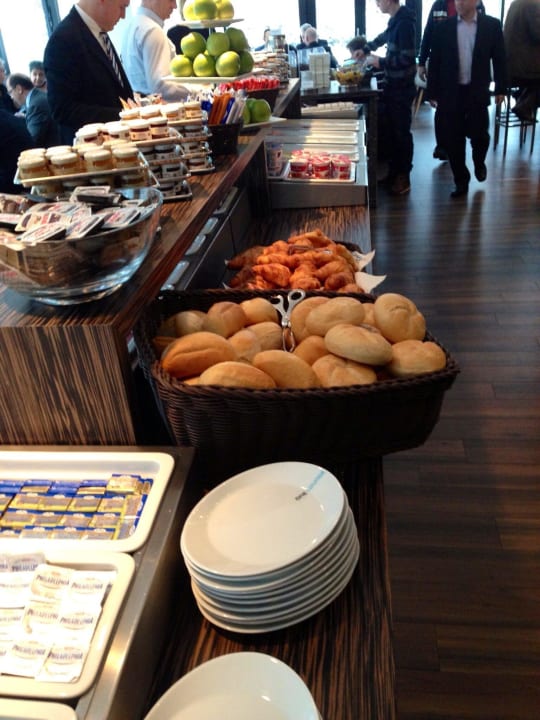 Frühstücksbüffet Motel One Hamburg-Alster