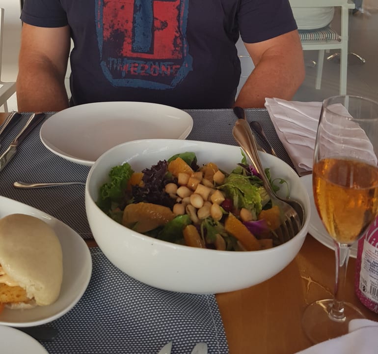 Gastro Anissa Beach & Village