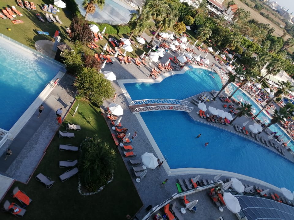 Pool Side Mare Resort & Spa