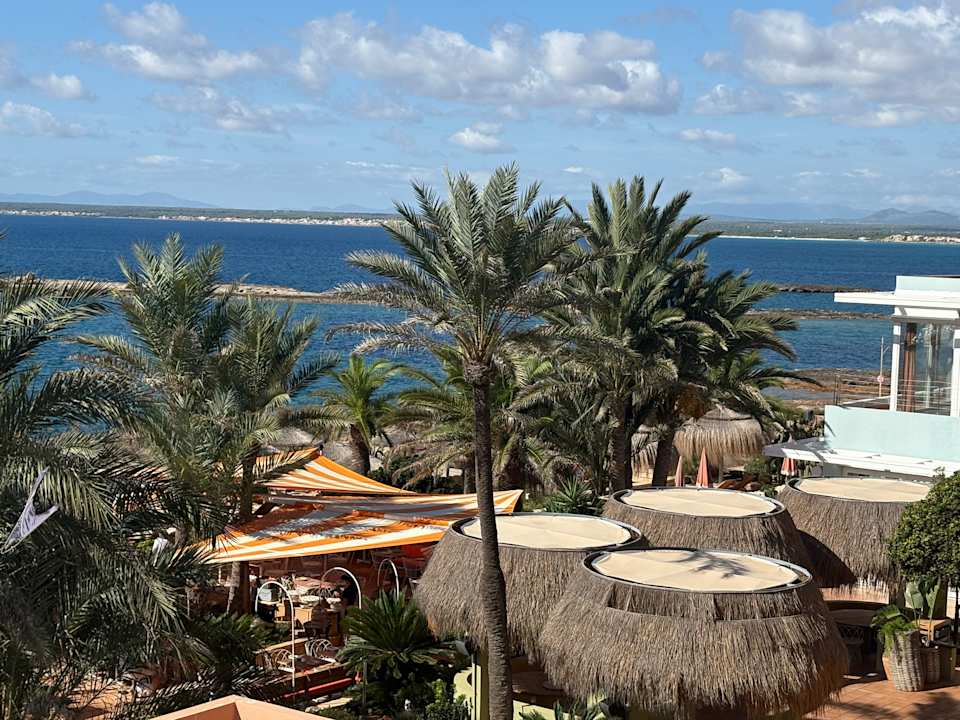 Ausblick Bikini Island & Mountain Hotel Es Trenc