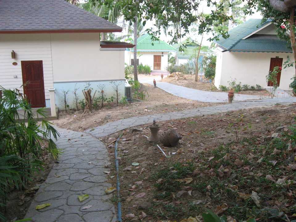 Gartenanlage im Arayaburi Resort Hotel Arayaburi Resort
