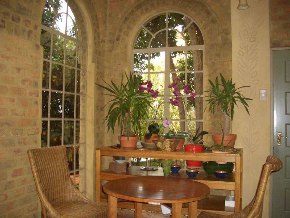 Ein Frühstücksraum Guest House Tolip Street Corner Fourth Avenue