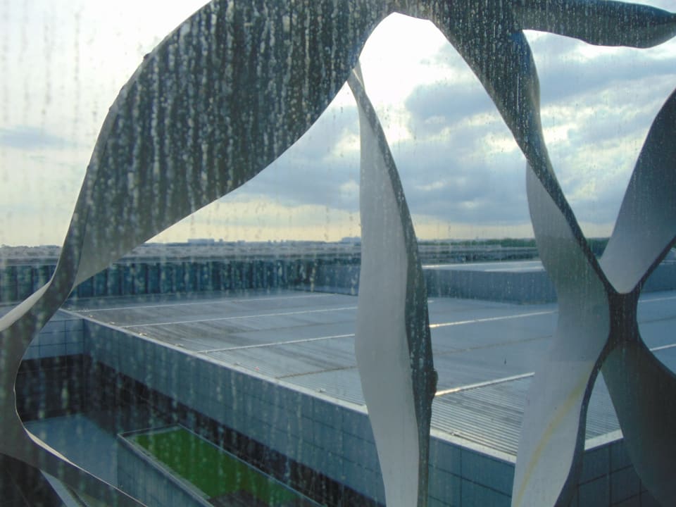 Ausblick Hotel Crowne Plaza Changi Airport