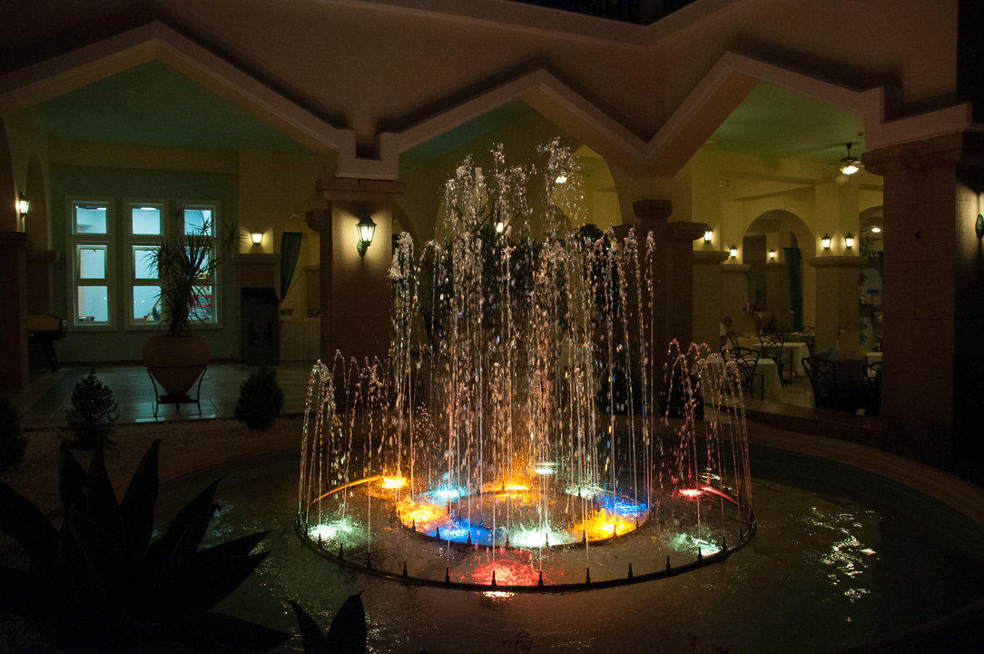 Hotel bei Nacht Lindos Princess Beach Resort & Spa