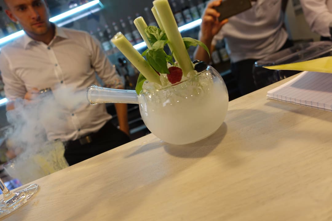 Bar Rosevia Friends & Family Resort