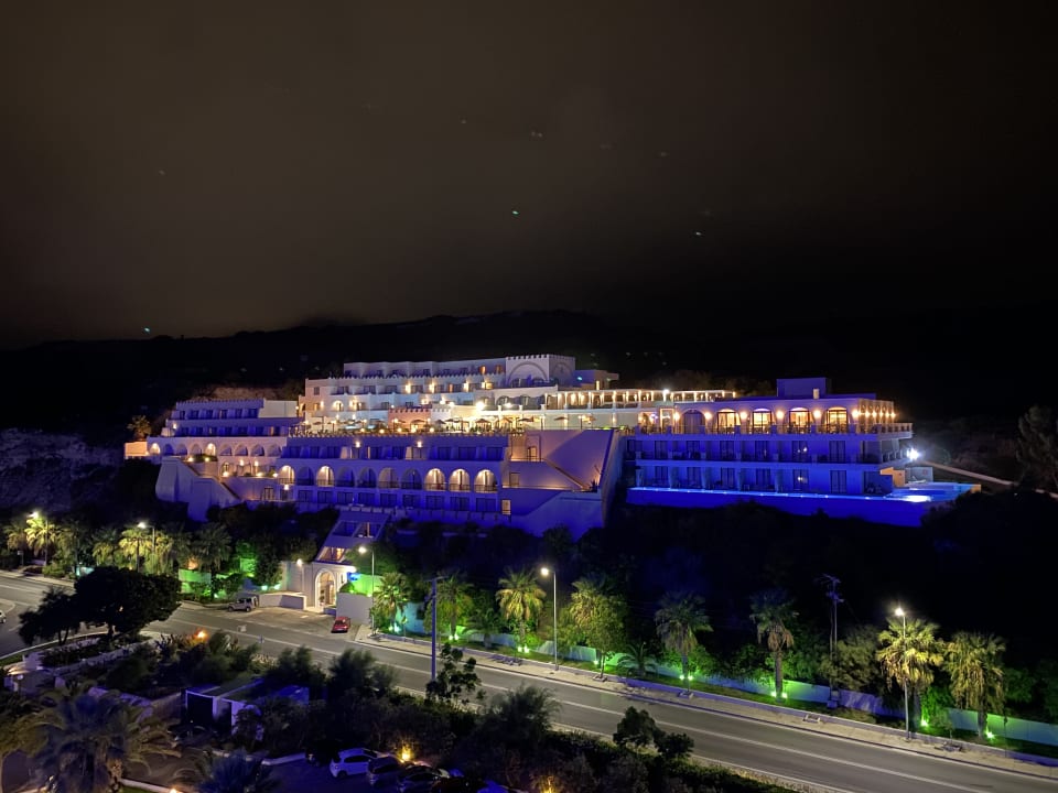 Außenansicht Hotel Calypso Beach