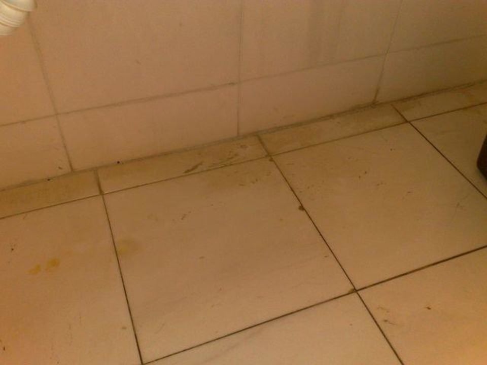 Badezimmerboden Vantaris Palace