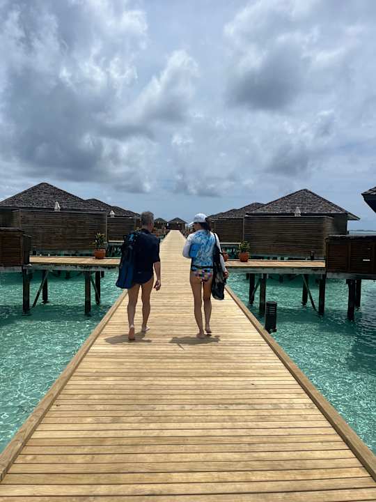 Außenansicht Vilamendhoo Island Resort & Spa