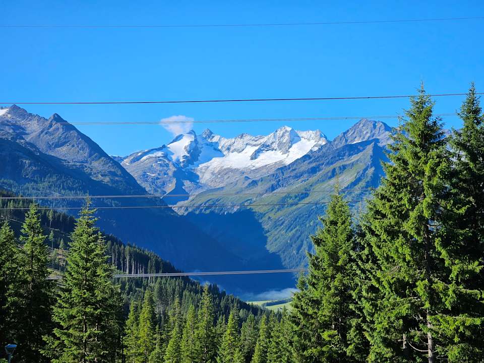 Ausblick Berghotel Der Königsleitner -Adults Only