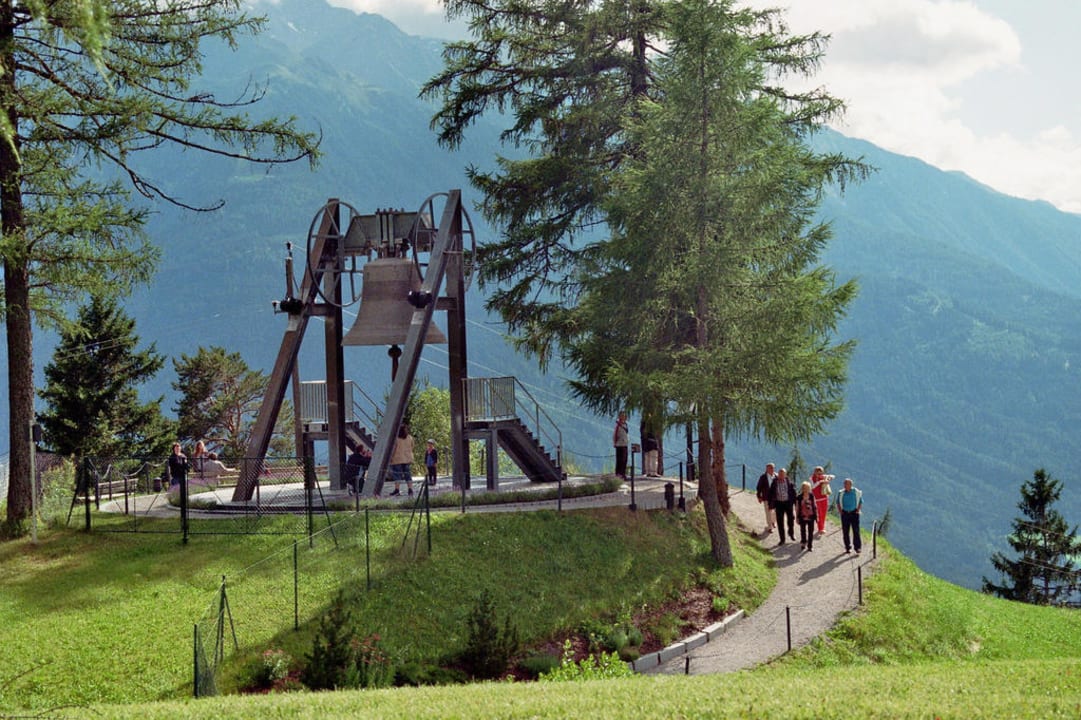 Friedensglocke des Alpenraumes Hotel Inntaler Hof
