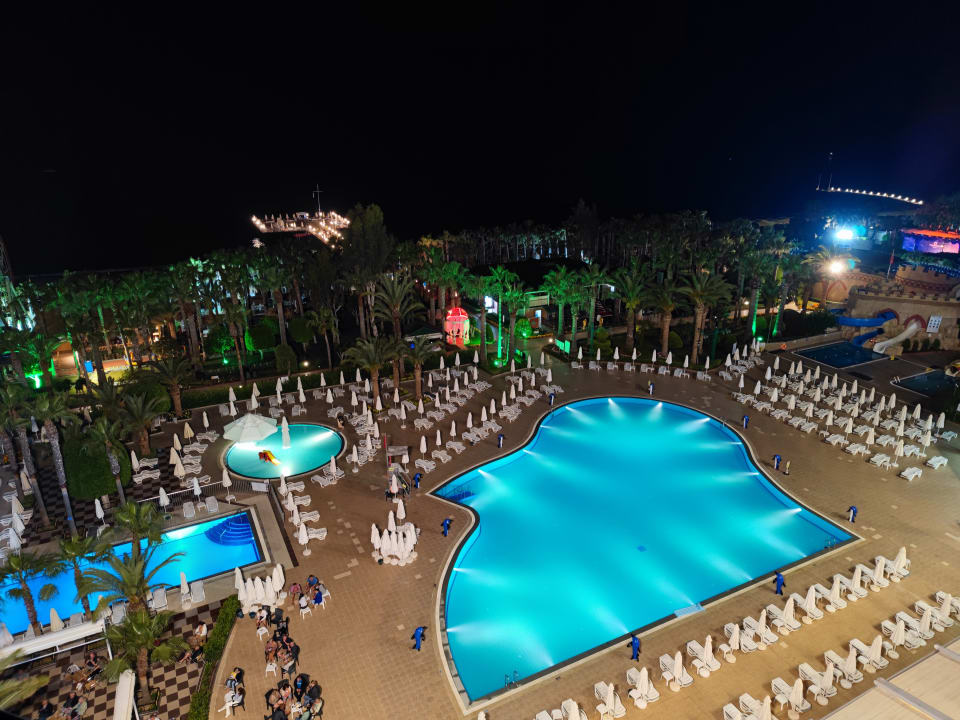 Pool Delphin Deluxe Resort