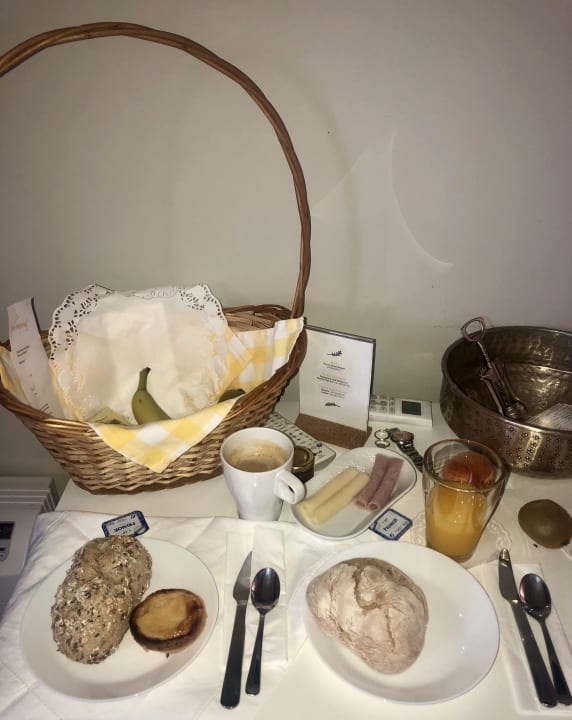 Gastro Flores Guest House