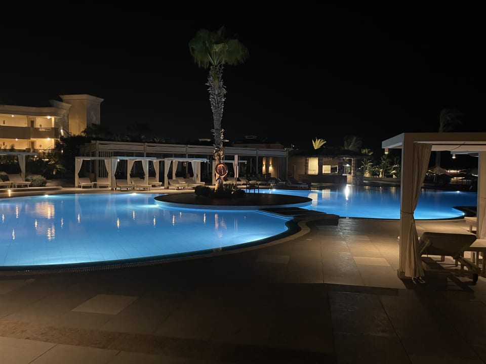 Pool JAZ Elite Casa del Mar Beach