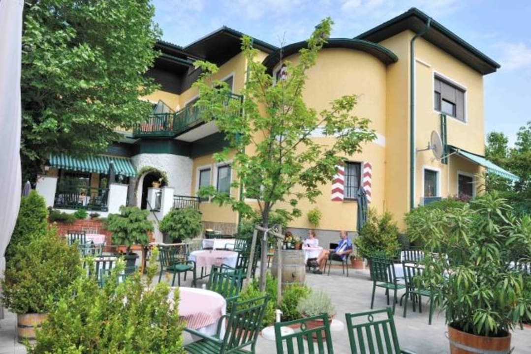 Garten Hotel Landgasthof Zur Goldenen Traube