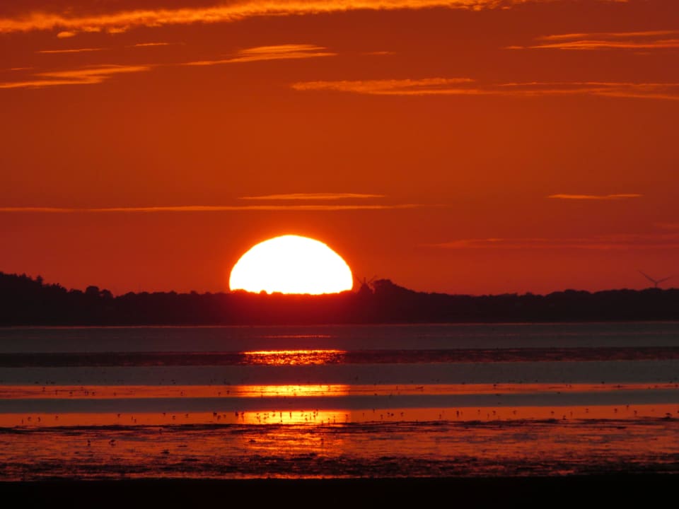 Sonnenaufgang vom Hotelzimmer aus Hotel Pidder Lyng