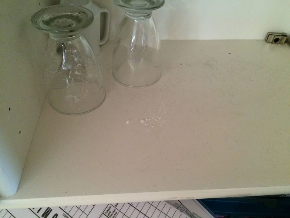 Verdreckte Schränke Novasol Ferienhäuser