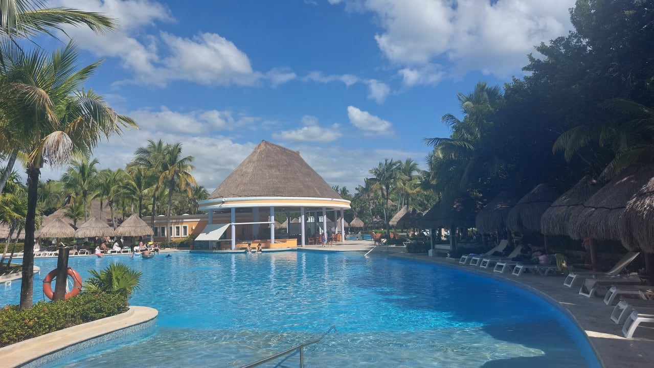 Pool Iberostar Waves Paraiso del Mar