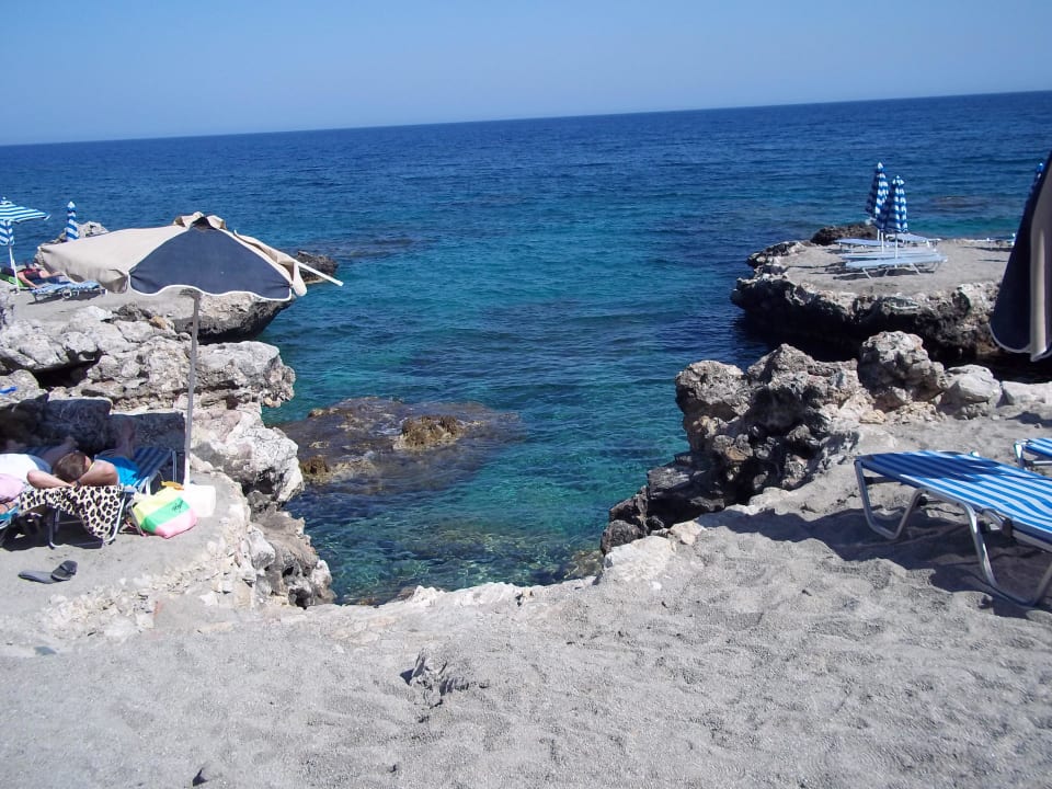 Eine unserer Badebuchten Hotel Kalithea Mare Palace
