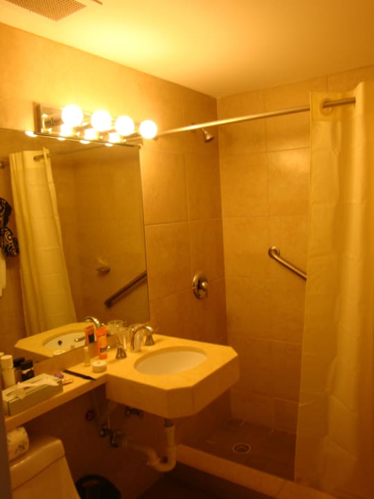 Bad und Dusche Collins Hotel