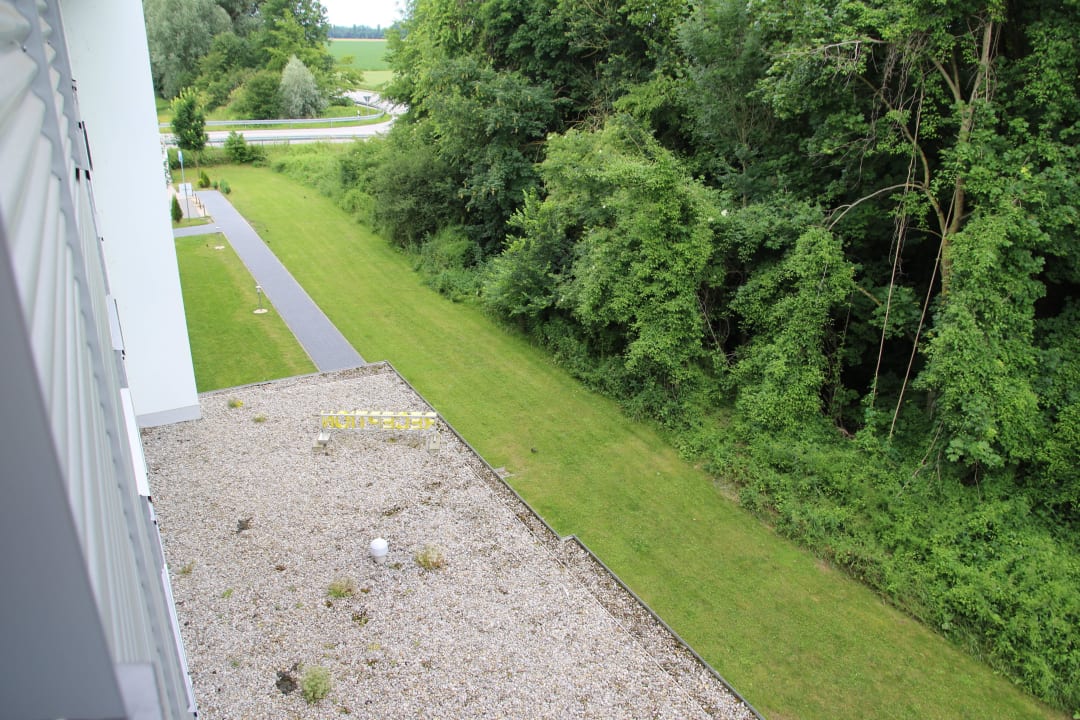 Ausblick aus dem Zimmer B&B Hotel München-Airport