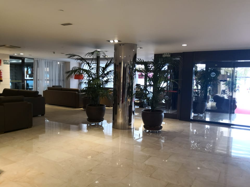 Lobby Hotel ValleMar