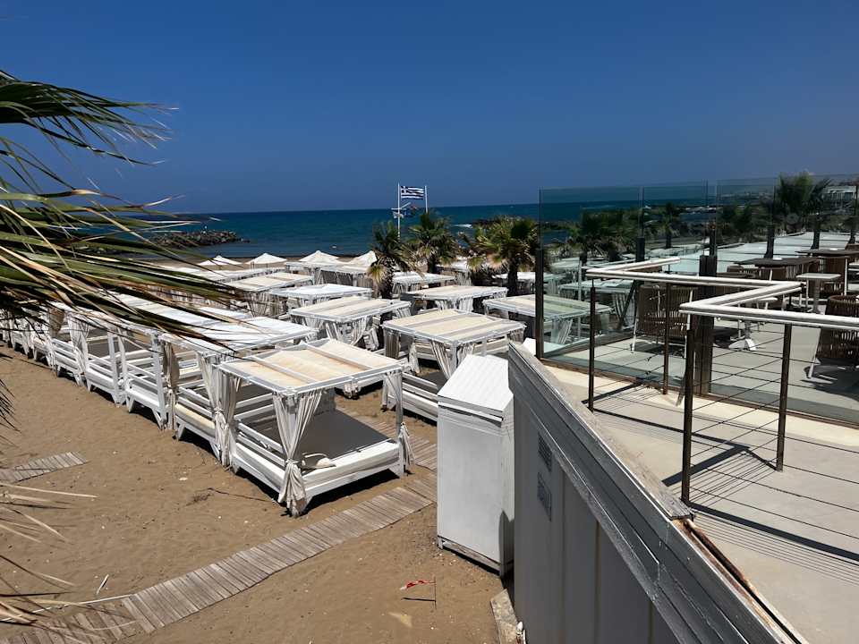 Strand Knossos Beach Bungalows Suites Resort & Spa