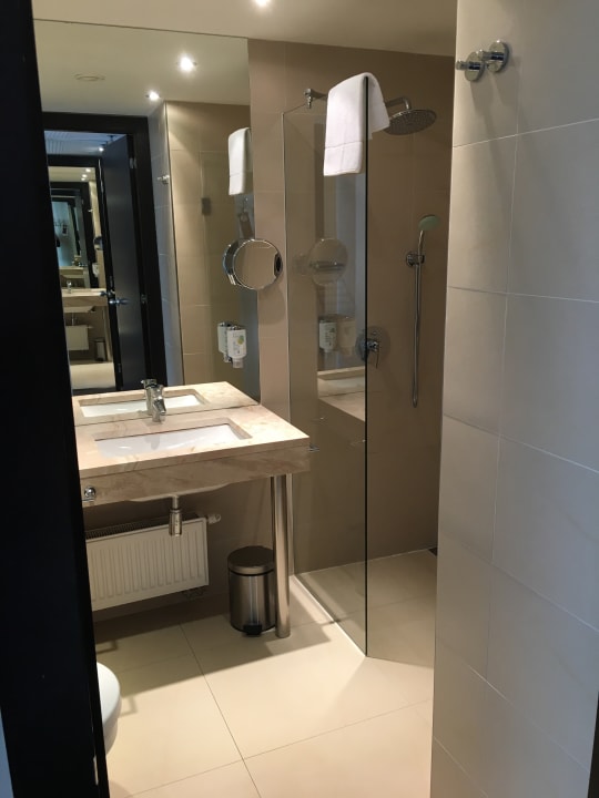 Zimmer AC Hotel by Marriott Bratislava Old Town