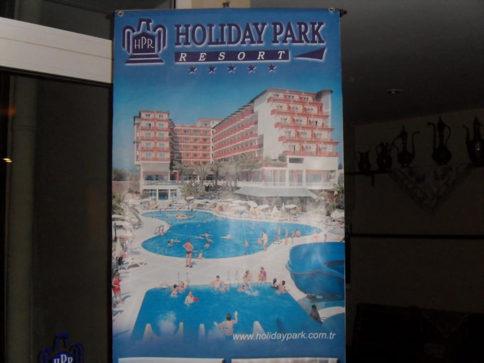 1 этаж, ресепшн Holiday Park Resort