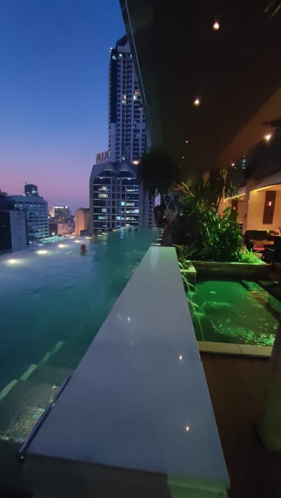 Pool Eastin Grand Hotel Sathorn