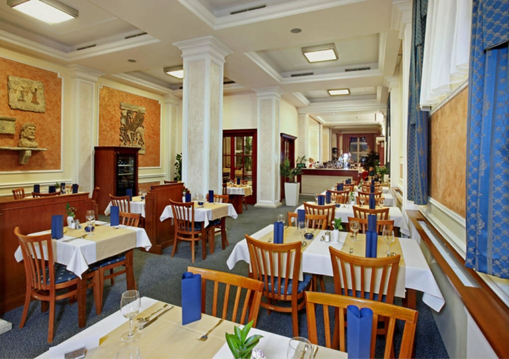 Restaurant Athena - Buffet Hotel Olympia