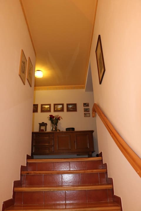 Gang Landgasthof Weissenbach