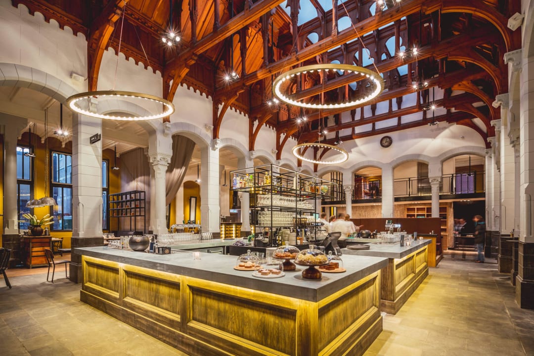 Grand Café Post Plaza Hotel & Grand Café