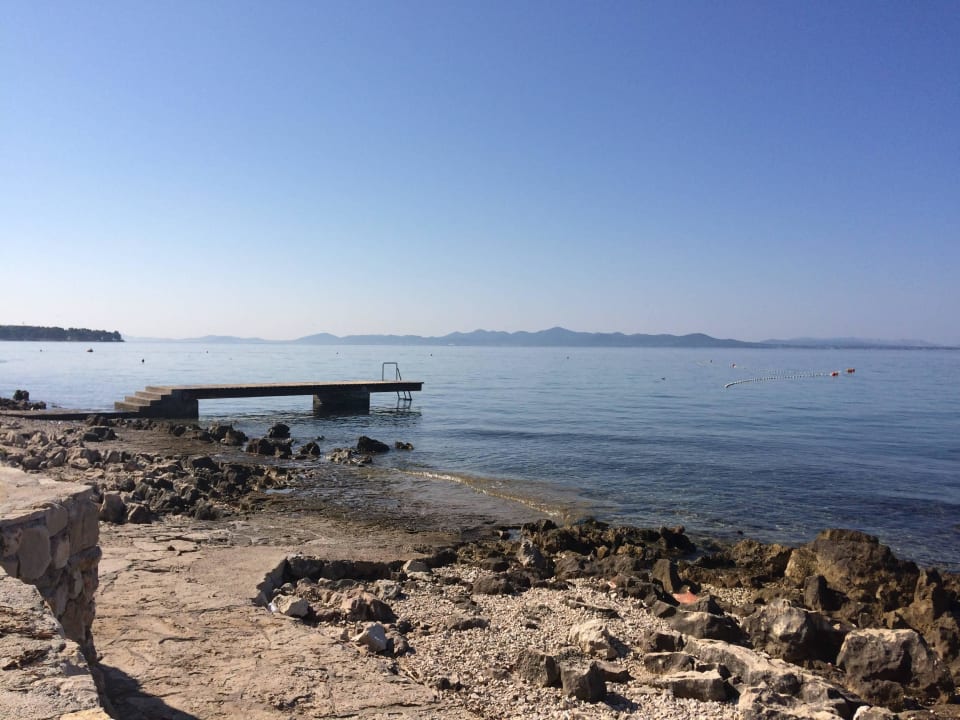 Strand Sunnyside Apartments Petrcane