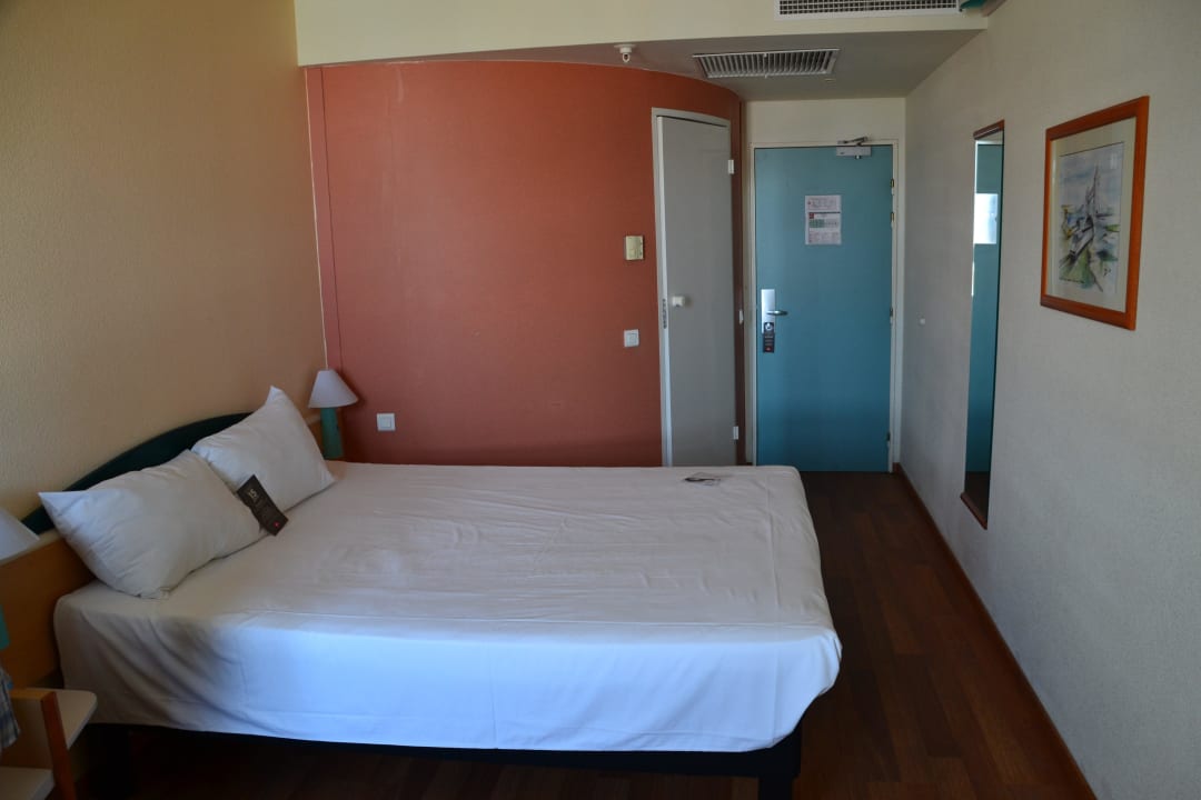 Стандартный номер  ibis Hotel Zaragoza Centro