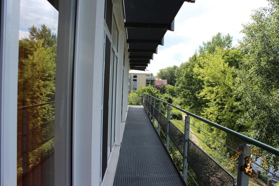 Der Fluchtweg, der über die ganze Etage geht Seminaris Avendi Hotel Potsdam