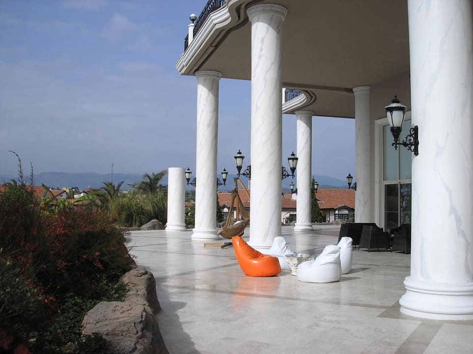 Снаружи Starlight Resort Hotel