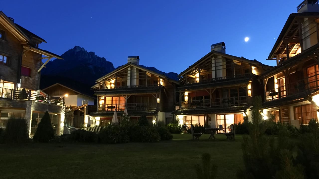 Außenanlagen Post Alpina - Family Mountain Chalets