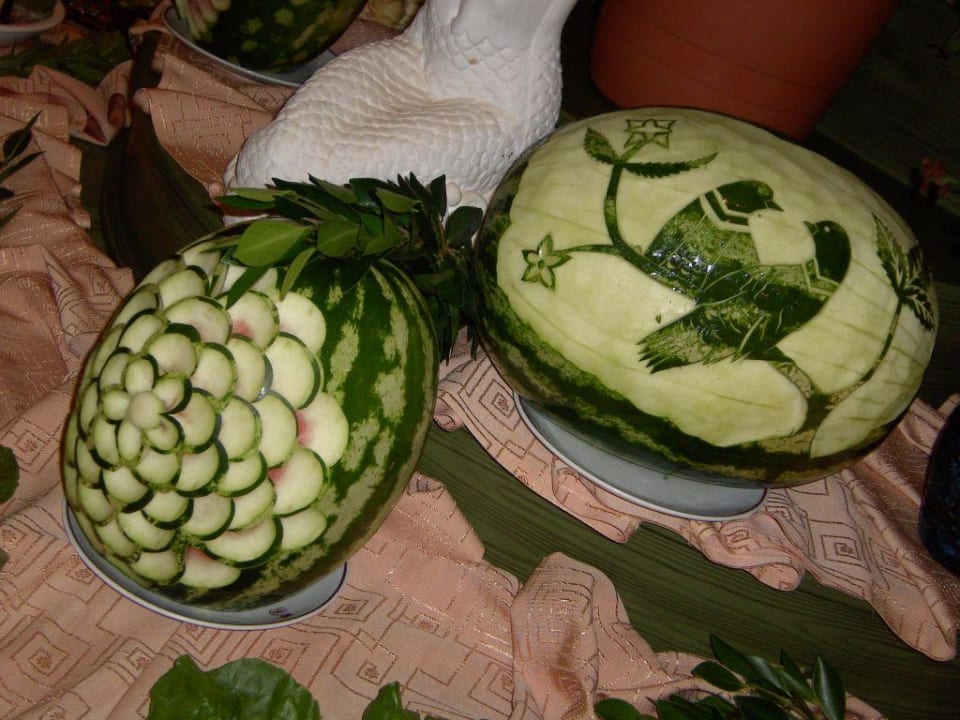Kunststück am Buffet Hotel Gardenia Beach