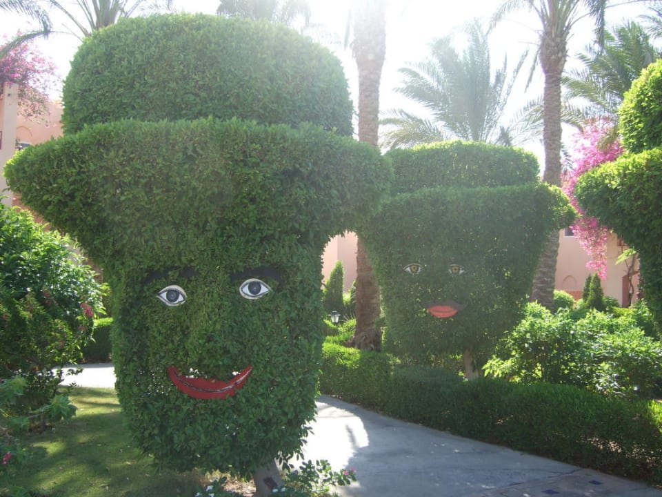 Auf dem Weg zum Strand Jaz Makadi Oasis Resort