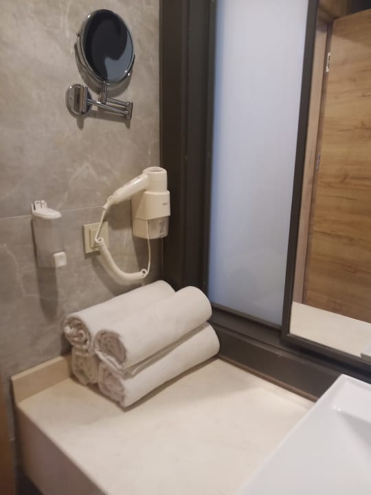 Zimmer Narcia Resort Side