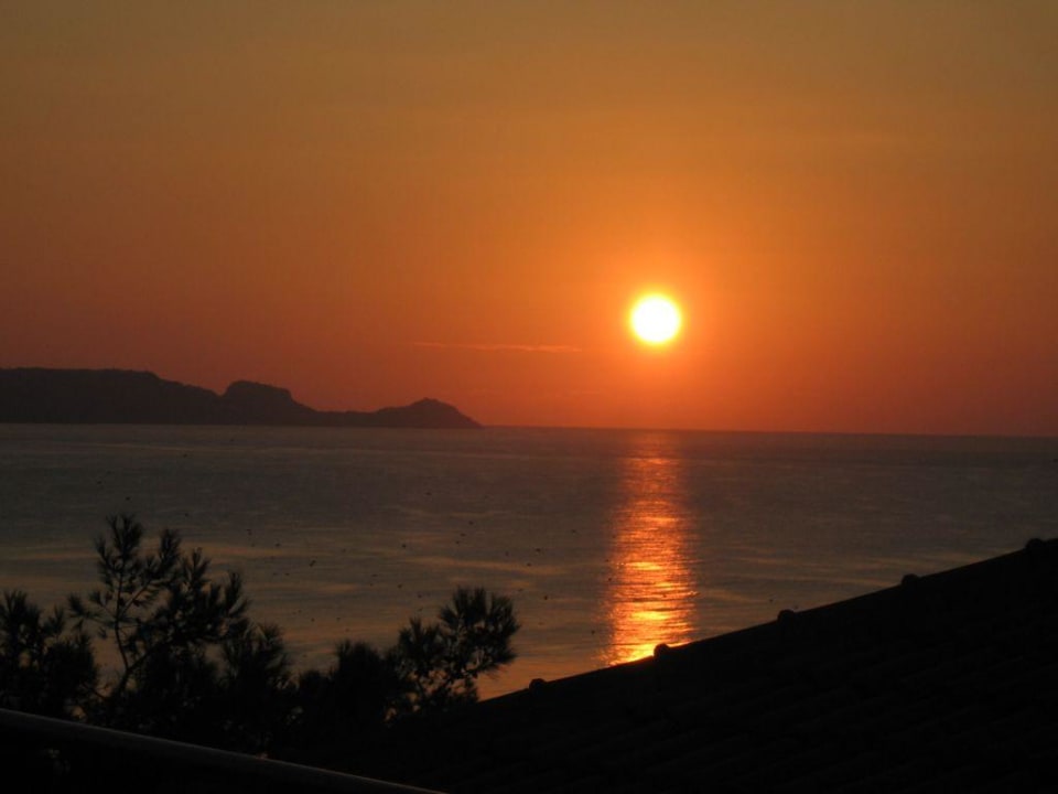 Sonnenaufgang... Rodos Princess Beach Hotel & Spa