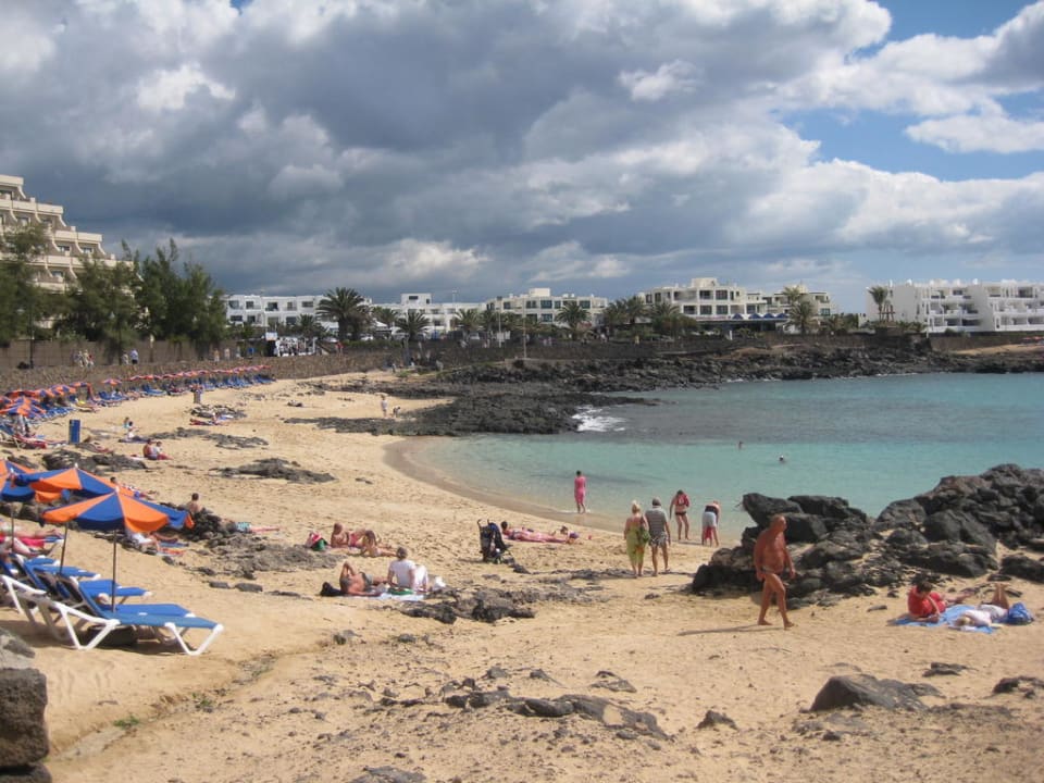 Strand unterhalb der Tauchschule allsun App.-Hotel Albatros