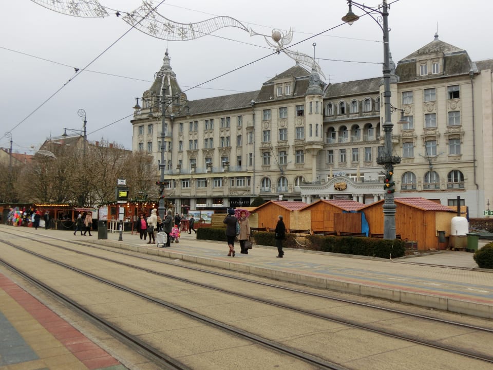 In der Stadt- Neujahrmarkt Civis Grand Hotel Aranybika