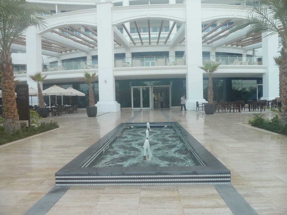 Brunnen Waldorf Astoria Dubai Palm Jumeirah