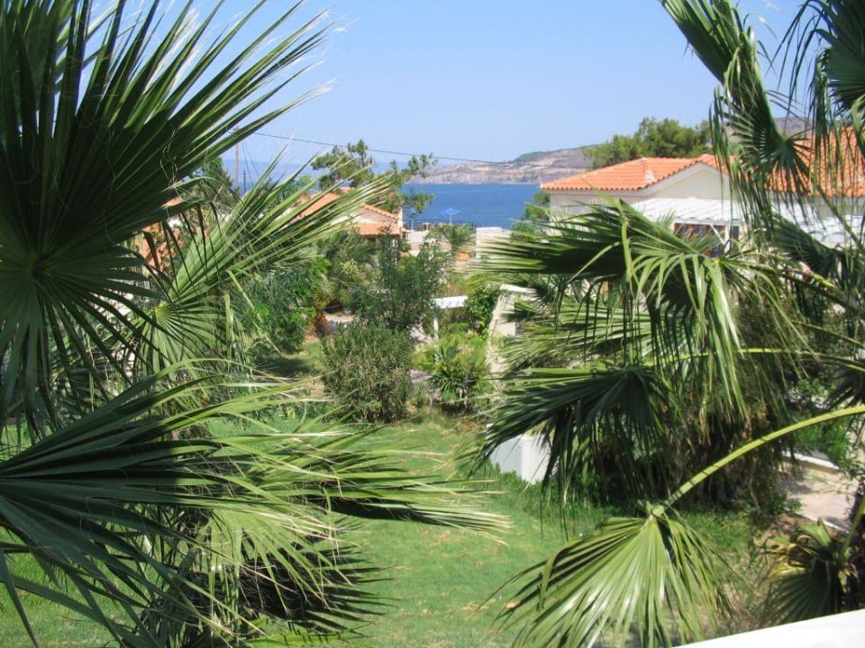 Blick bis Molivos Hotel Alma Beach