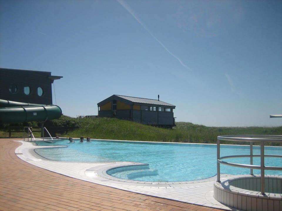 Außenbecken der Dünentherme Strandgut Resort