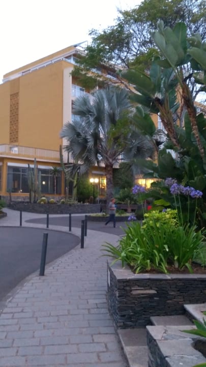 Außenansicht Hotel Tigaiga